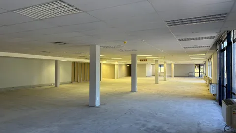 WhatsApp Image 2024-12-19 at 15.28.51 (5) Large.